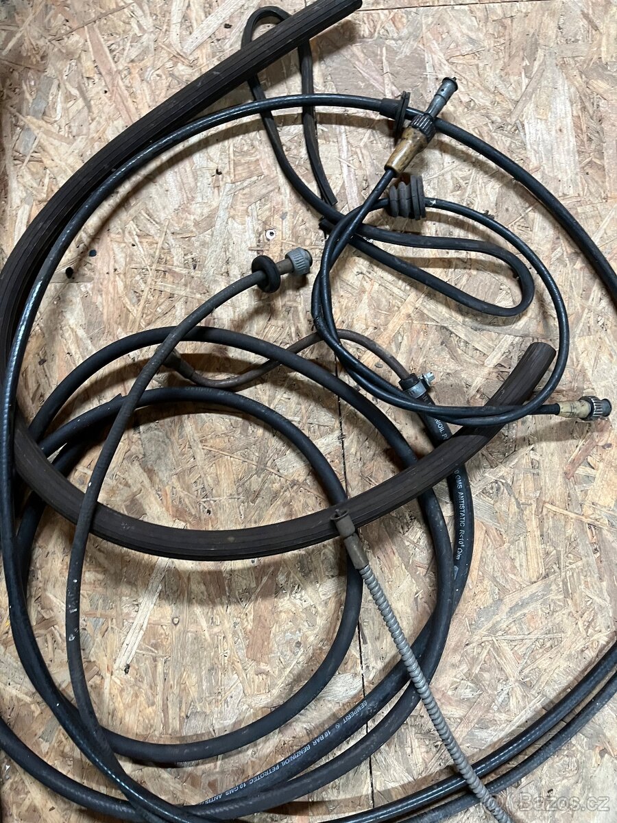 Náhradní díly Škoda octavia Felicia spartak atd. - 3