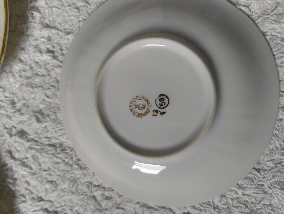 Talířky porcelán - 3