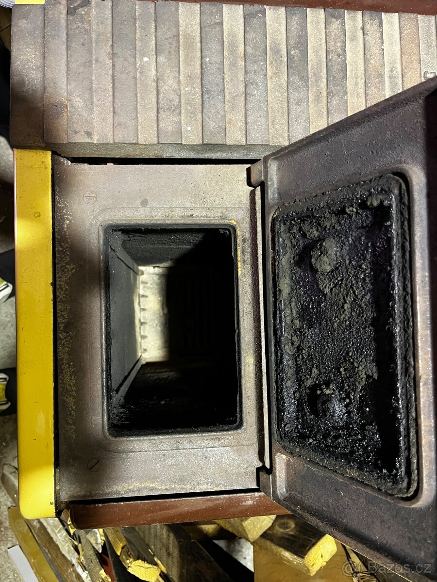 Kamna Kovosmalt F1463 - 3