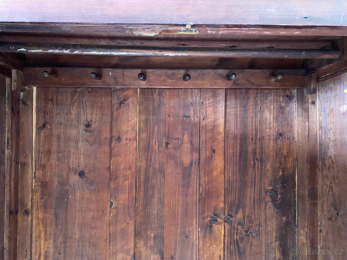 Historická selská skříň - 3