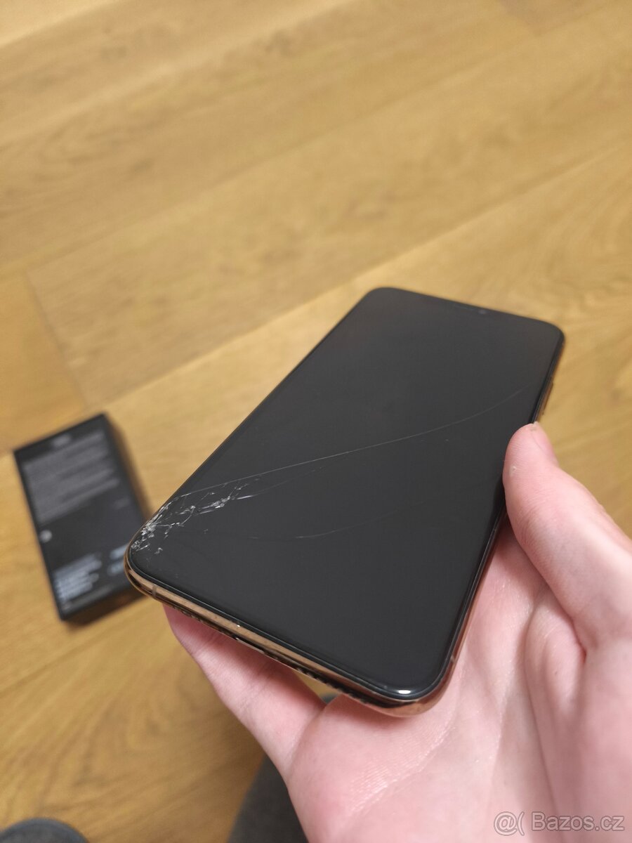 iPhone 11 Pro Max 256 GB gold - 3