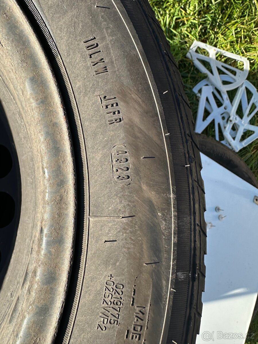 Prodám plecháče s pneu - 3