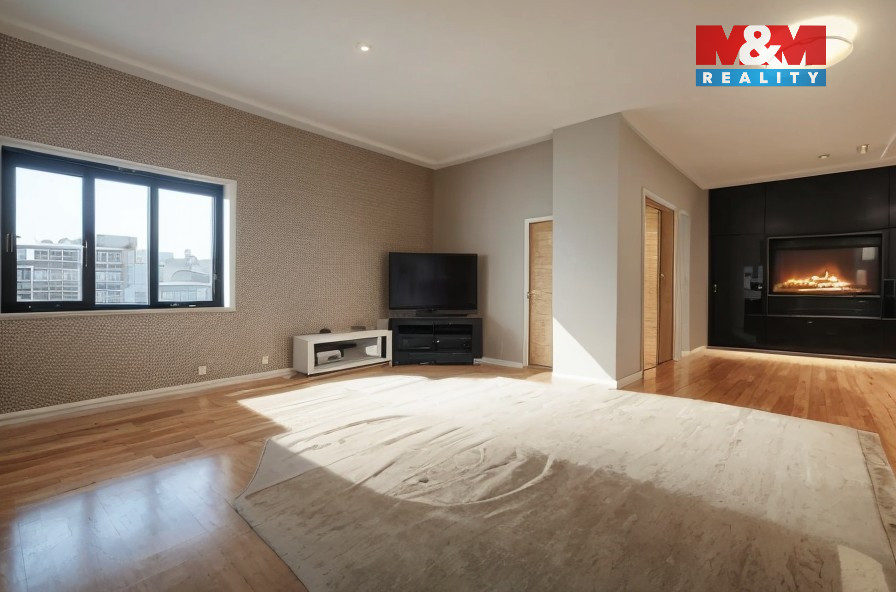 Prodej rodinného domu, 320 m², Černiv - 3