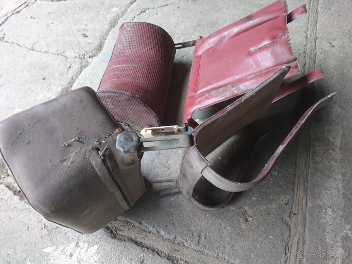 Hlavové opěrky - 3