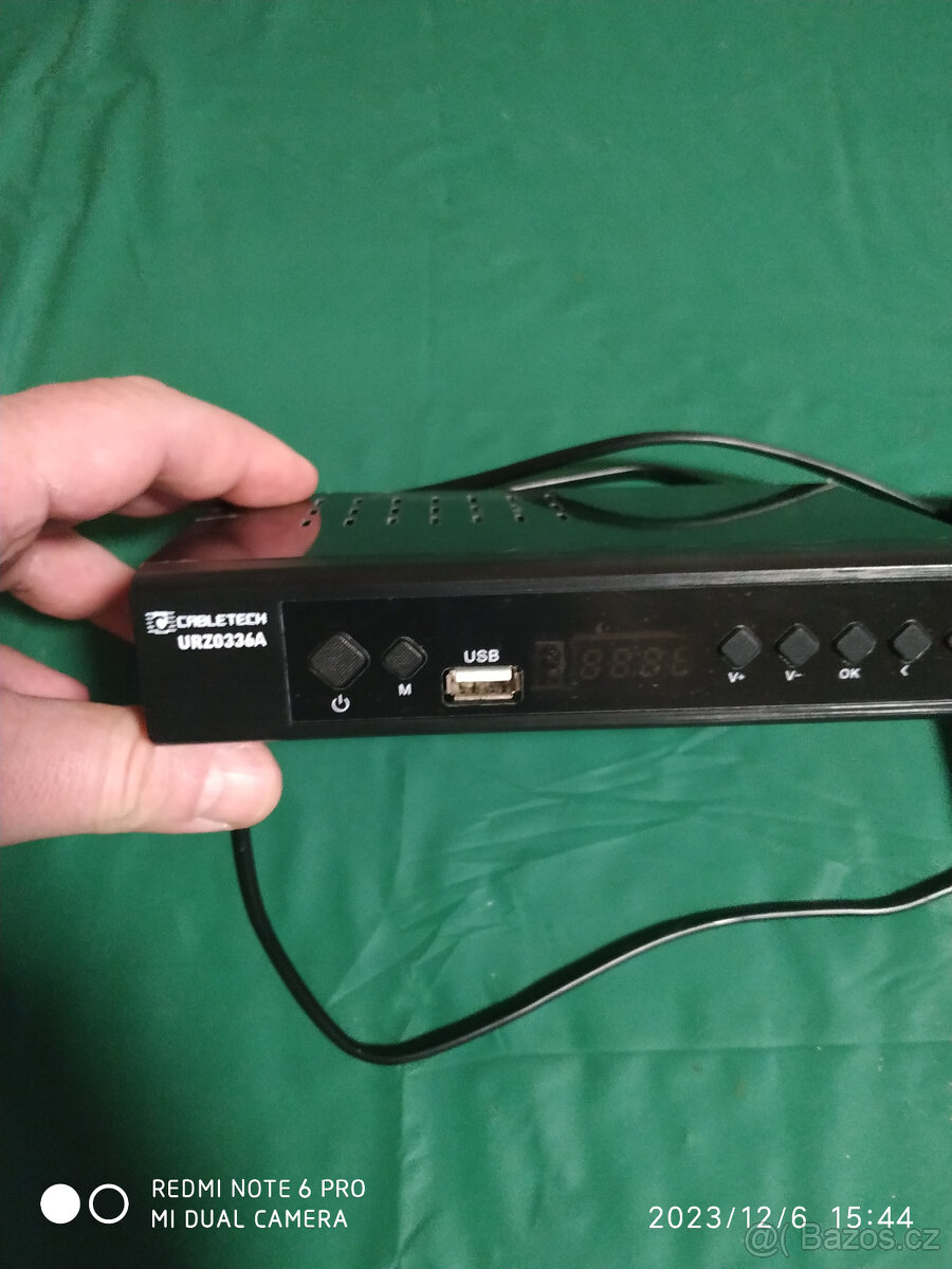 Prodám dálkový ovladač k DVB-T 2 dekodéru - 3