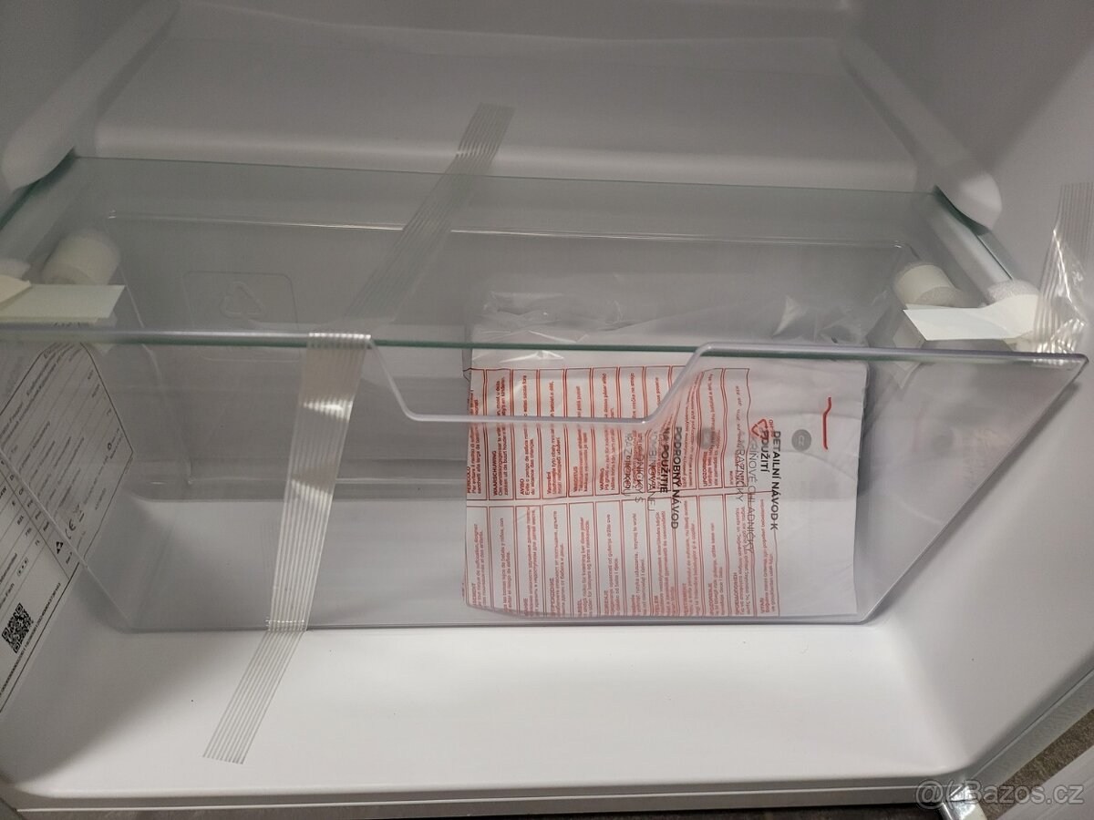 lednička s mrazákem, úzká - 3