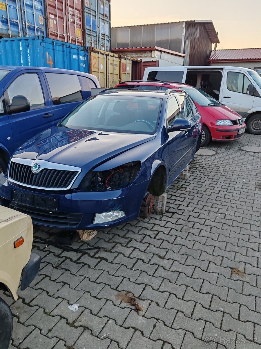 Dily Škoda Octavia 2. 1.6 TDI - 3