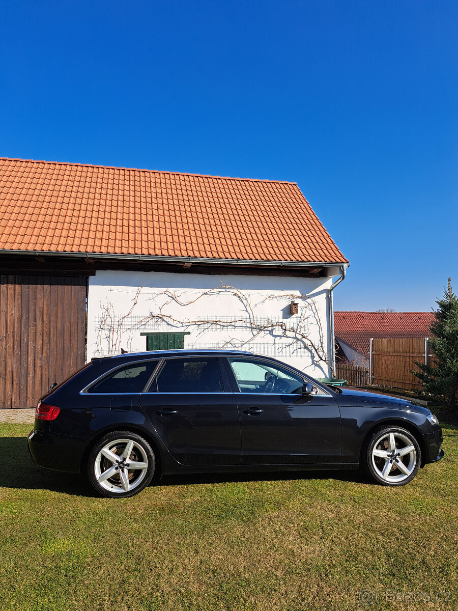 AUDI A4 B8 2.0TDI - JEN 183tis km - 3