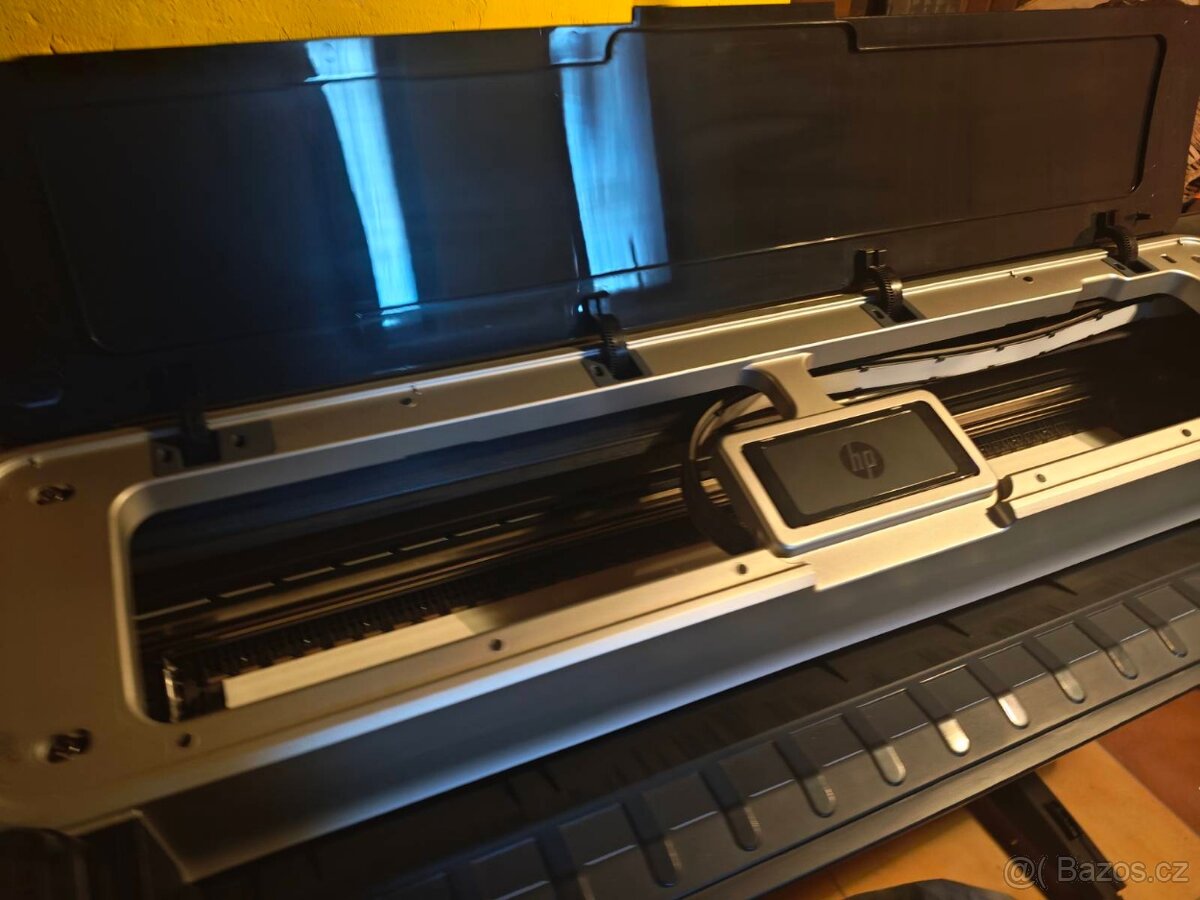 HP DesignJet Z5600 44" - 3