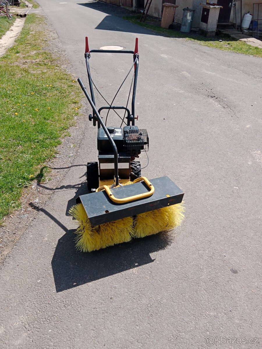 Zametací kartáč - 3