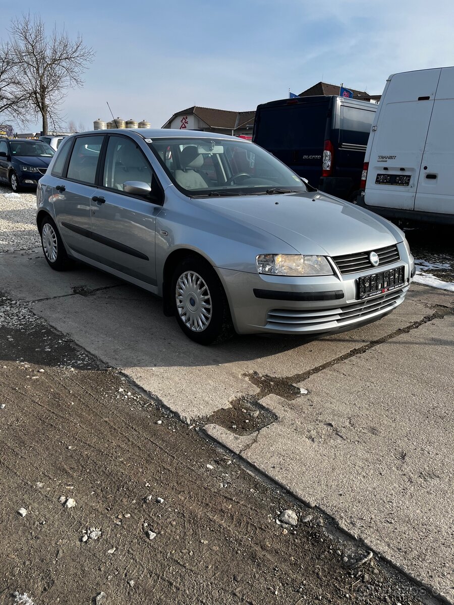 Fiat Stilo 1.4i benzín - 3