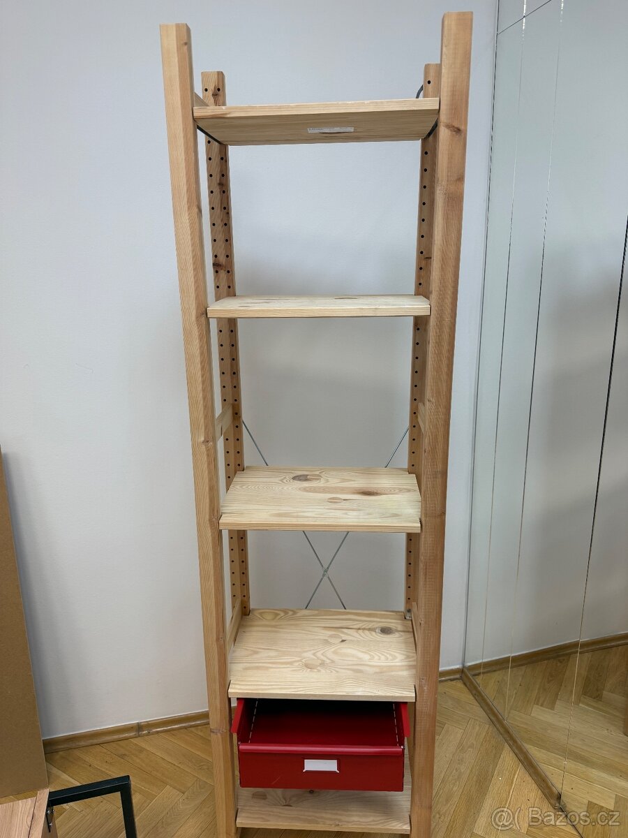 Dřevěný regál s šuplíkem - 3