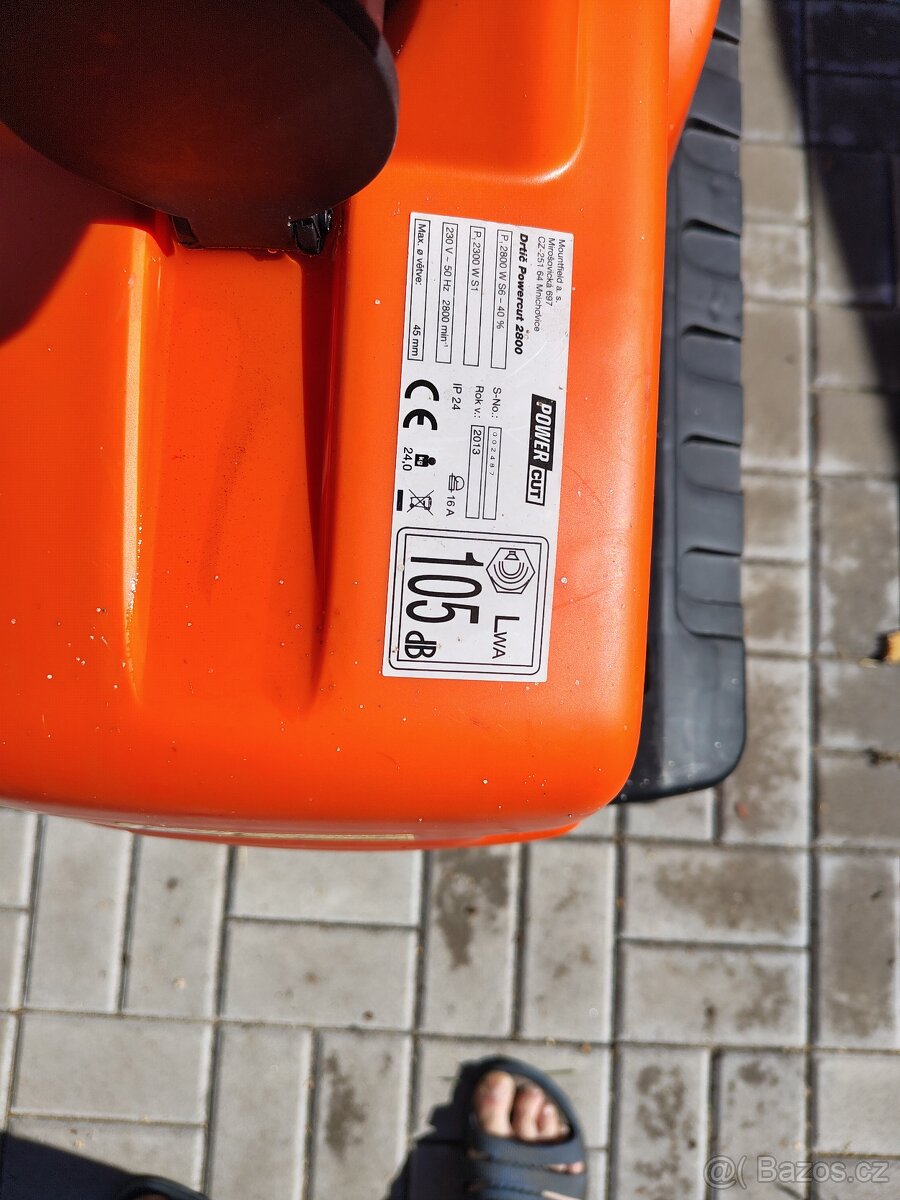 Drtič větví power cut 2800 - 3