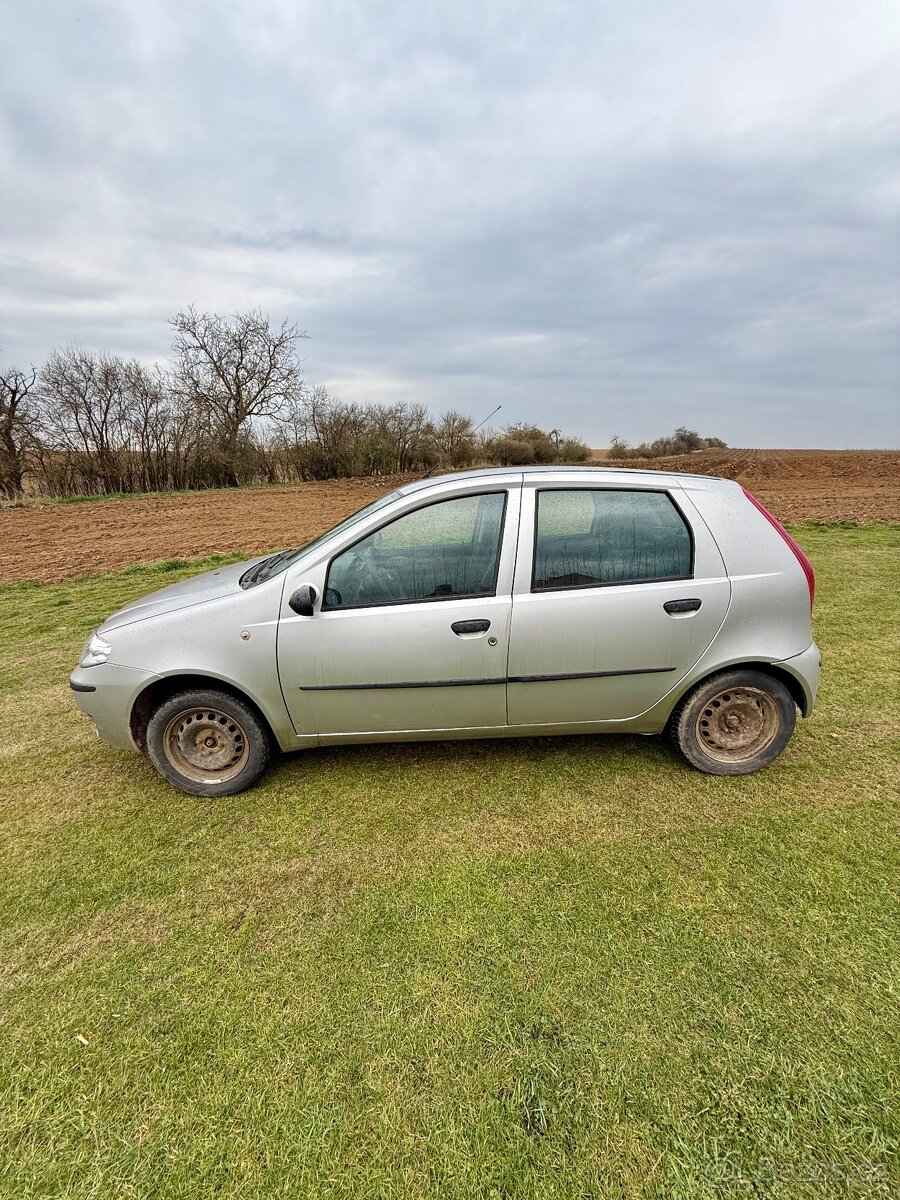 Fiat Punto 1.2 / 44kW - 3