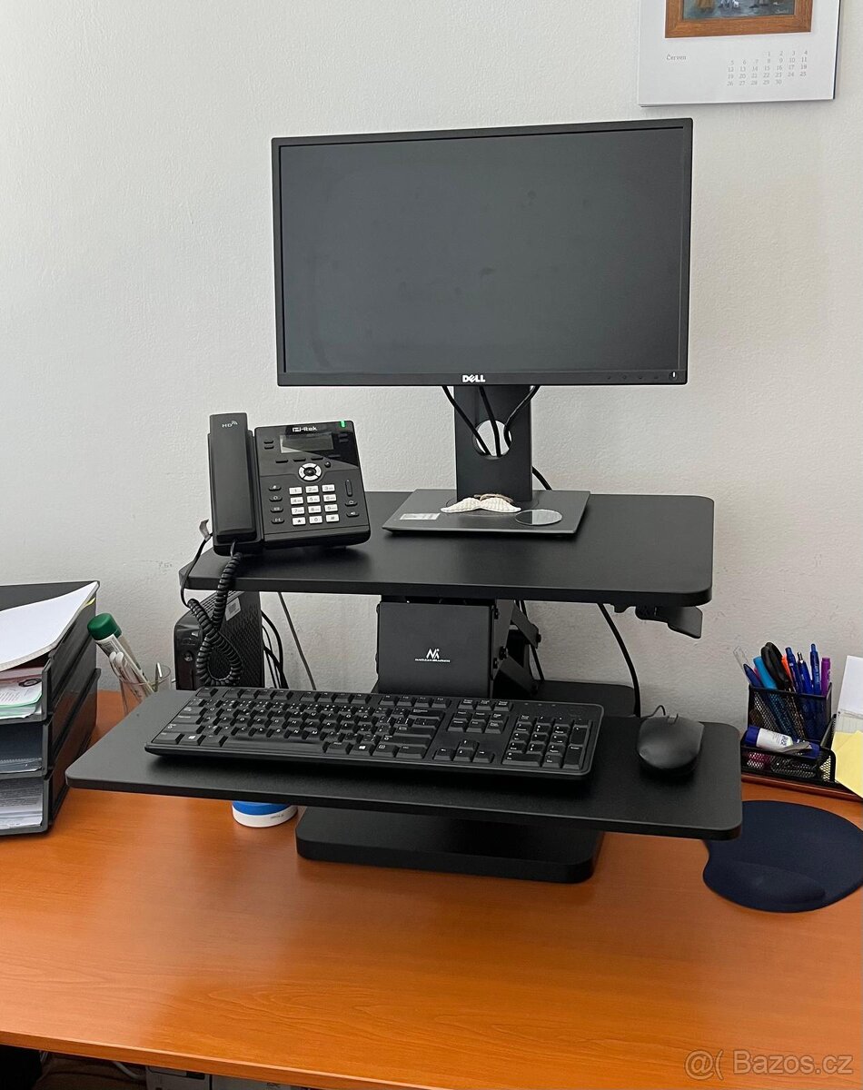 Stojan na PC - 3