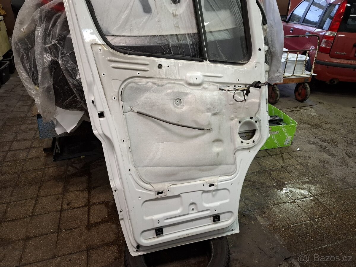 Mercedes Benz Sprinter 906 - dveře - 3