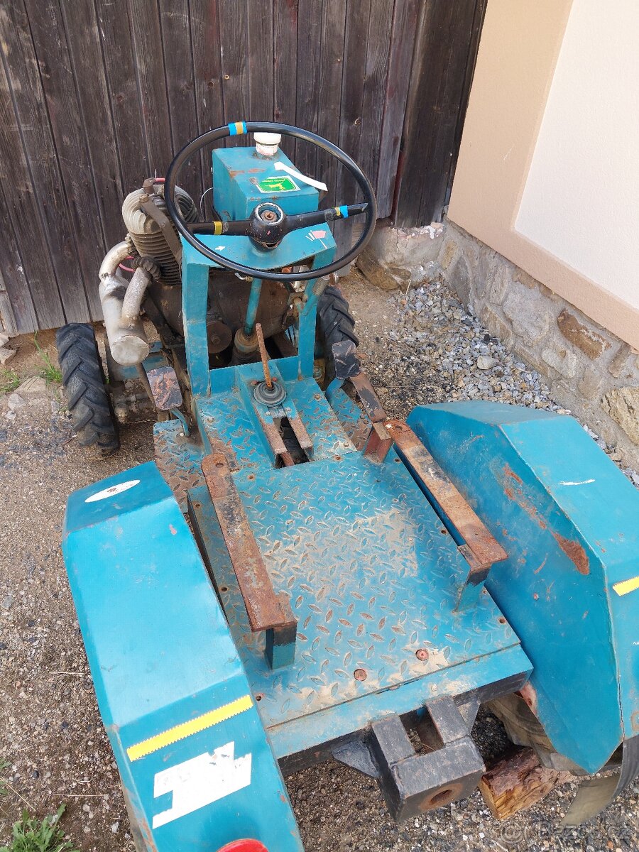 Malotraktor domácí výroby - 3