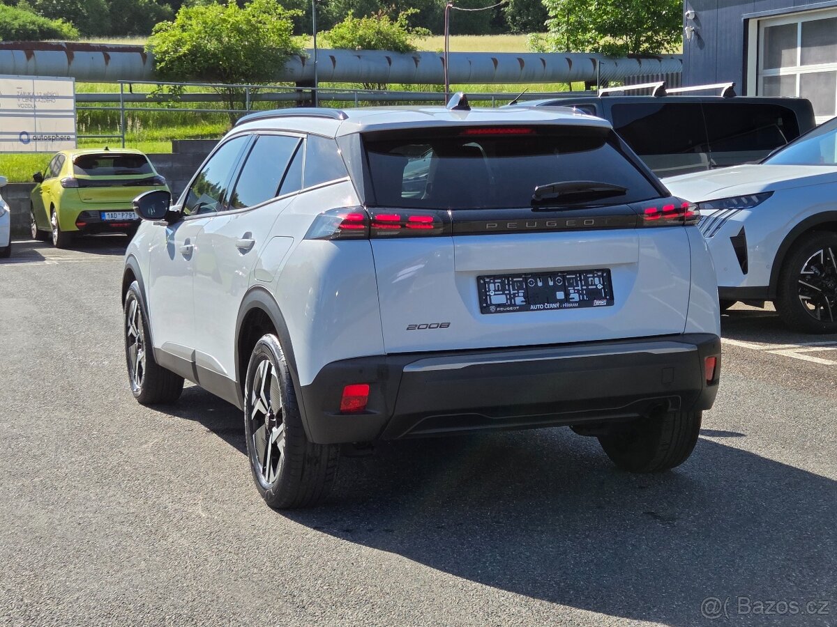 Peugeot 2008 1.2PT 100 ALLURE MAN6 - 3