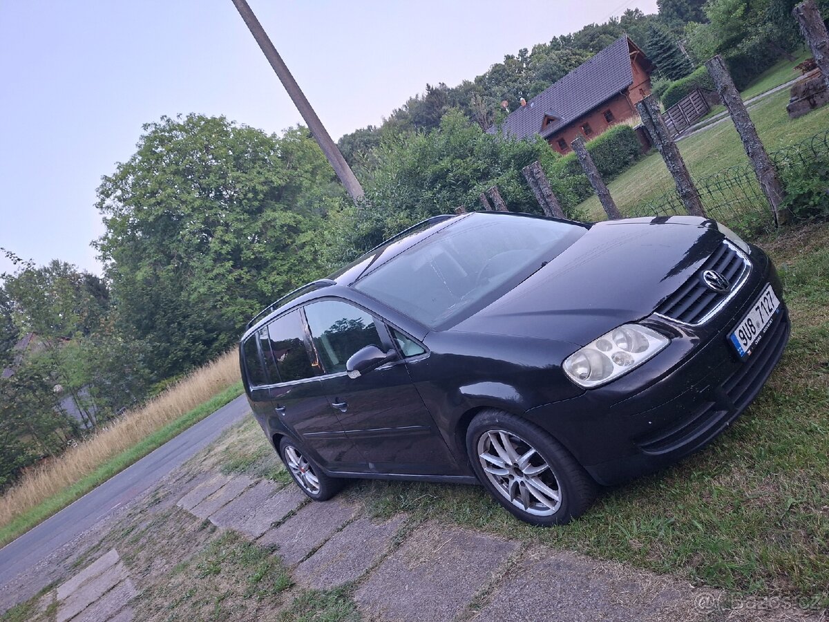 W. Turan 2.0 tdi - 3