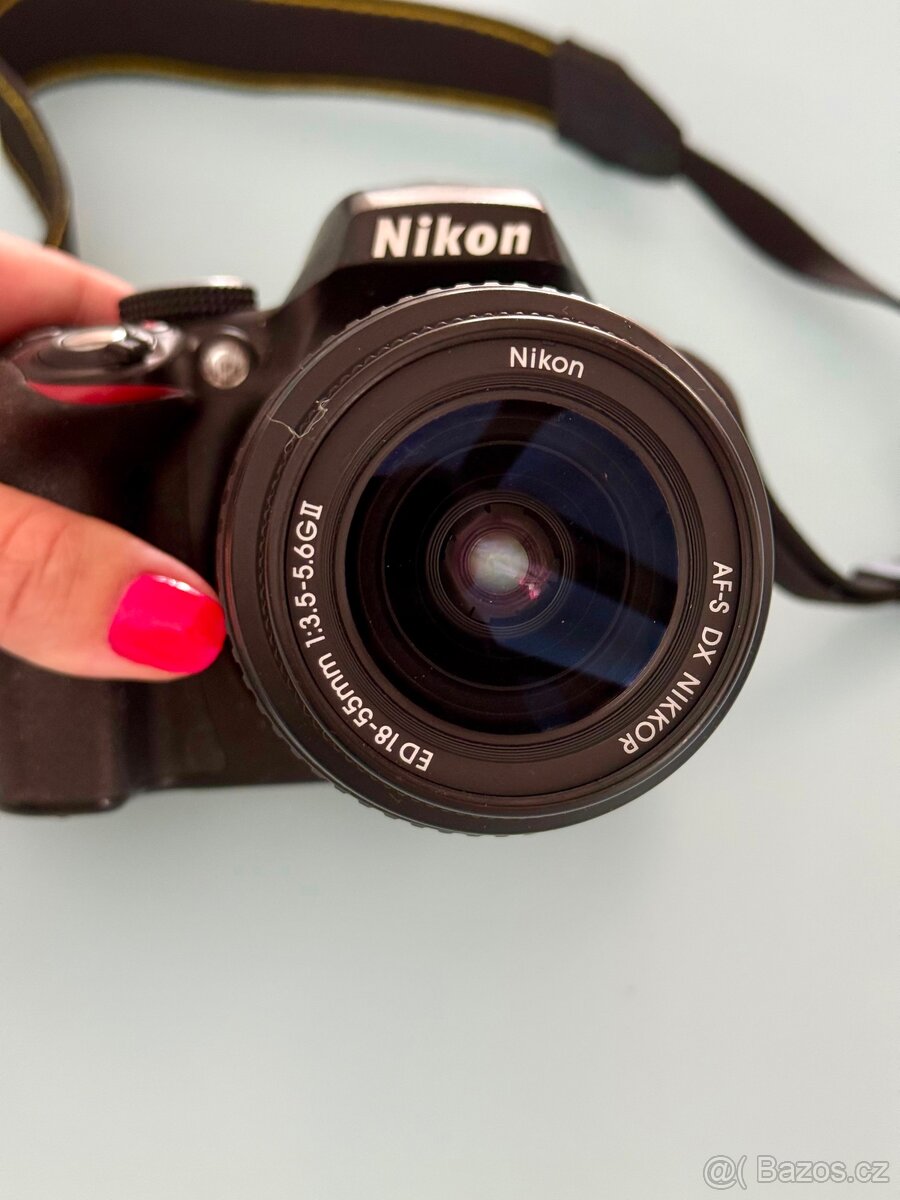 Nikon D3300 + 3 objektivy + příslušenství - 3