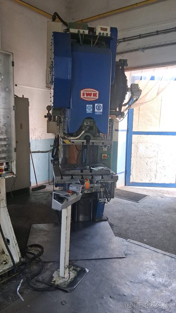 Hydraulický lis EXNER 160 tun a IWK100tun - 3