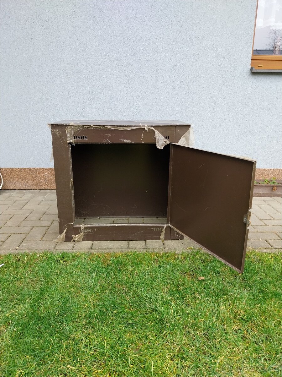 Schranka na plynoměr - 3