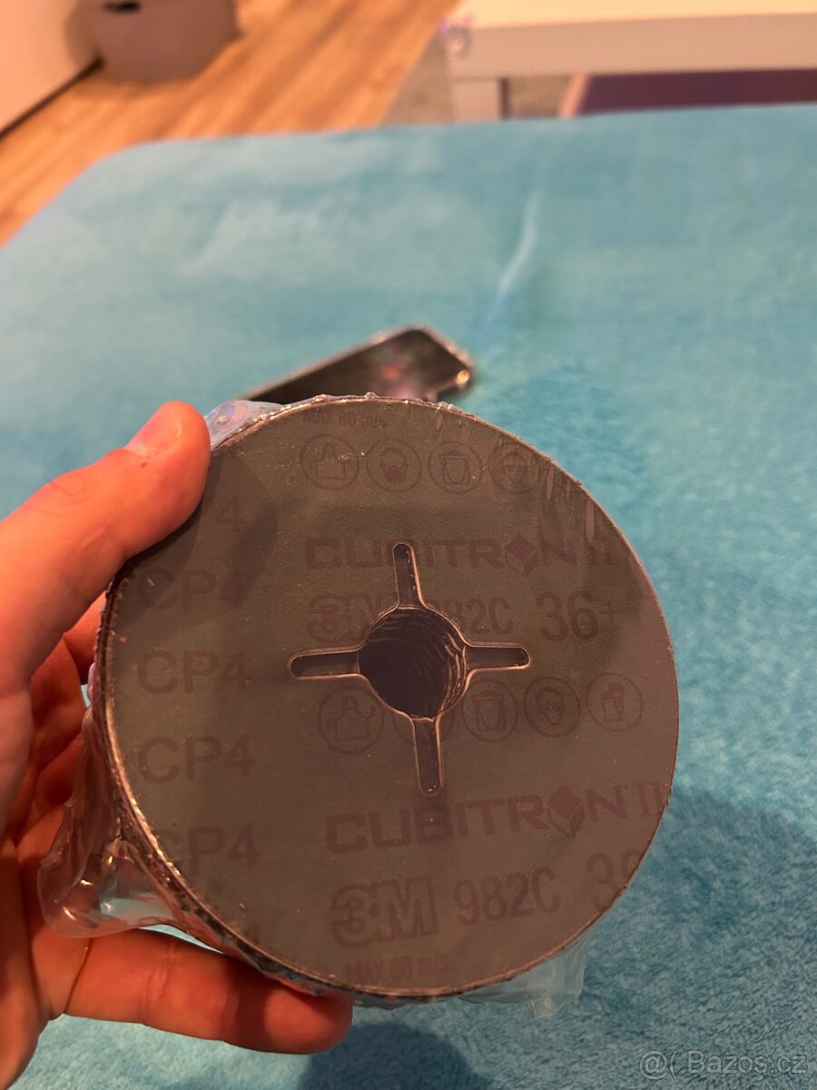 3M Fíbrový kotouč Cubitron II,125 mm x 22 mm, P36+, - 3