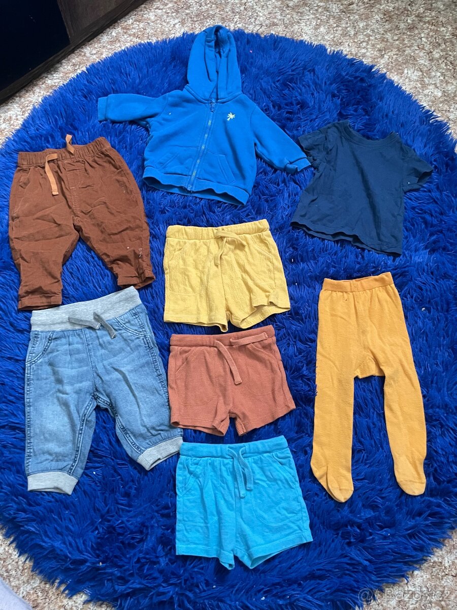 Balík dětského oblečení – velikost 62–68 ( 20 ks) - 3