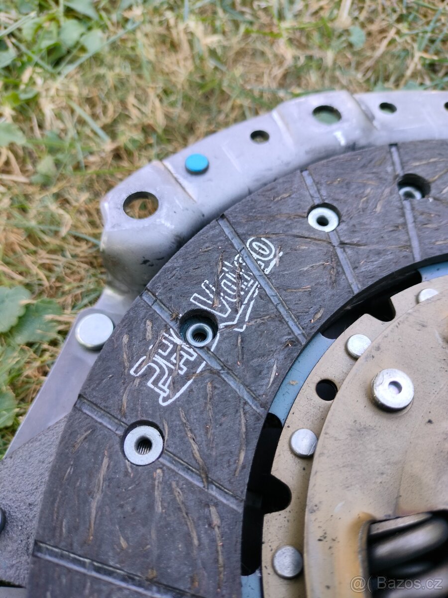 Nová spojková sada Valeo 821384 - 3