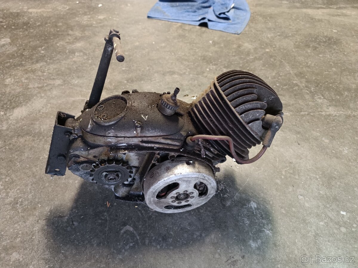Motor ČZ - 3