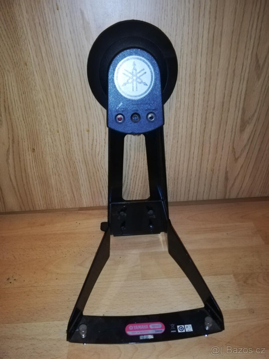 Prodám Yamaha KP-65 6,5" Basový pad - 3