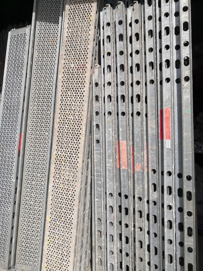 Lešení orig Layher blitz 73cca 100m2 - prodám - 3