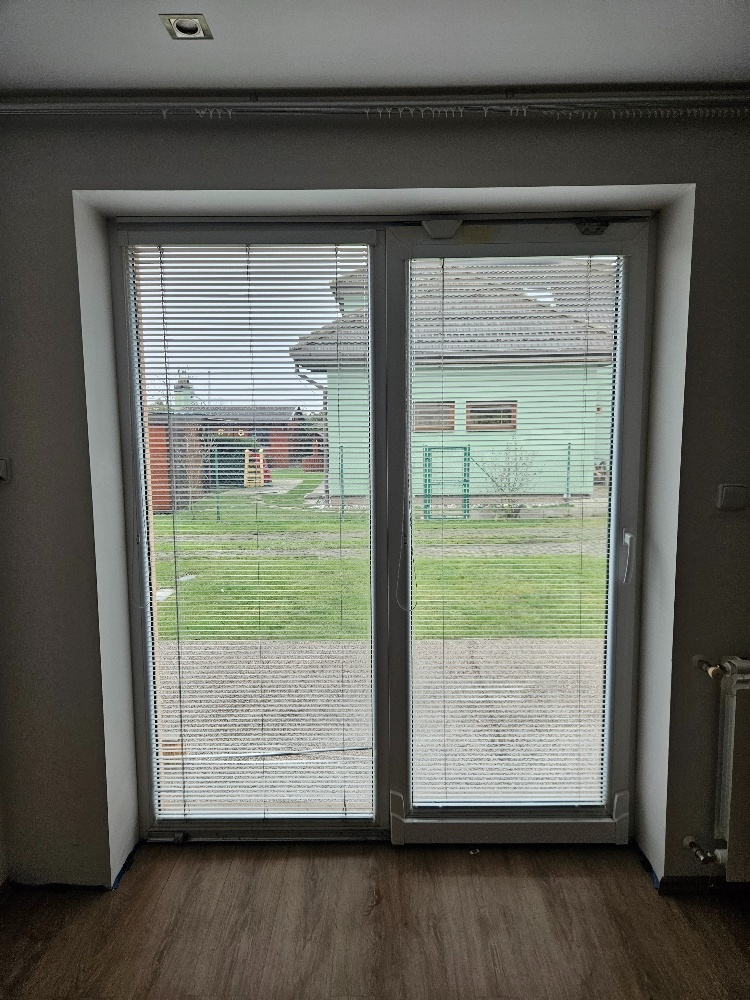 Okno, balkonové a vchodové dveře, Francouzské okno - 3