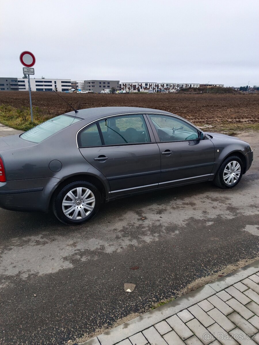 Škoda Superb - 3