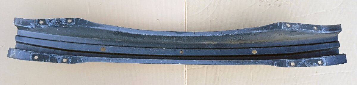 Výztuha zadního nárazníku TESLA S - 3