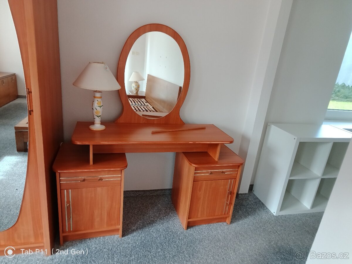 Prodám šatní skříň - ložnici - 3