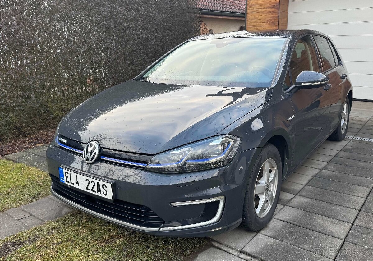 Volkswagen e-Golf, VirtKokpit_TČ_ACC_Bezklíč_Záruka - 3