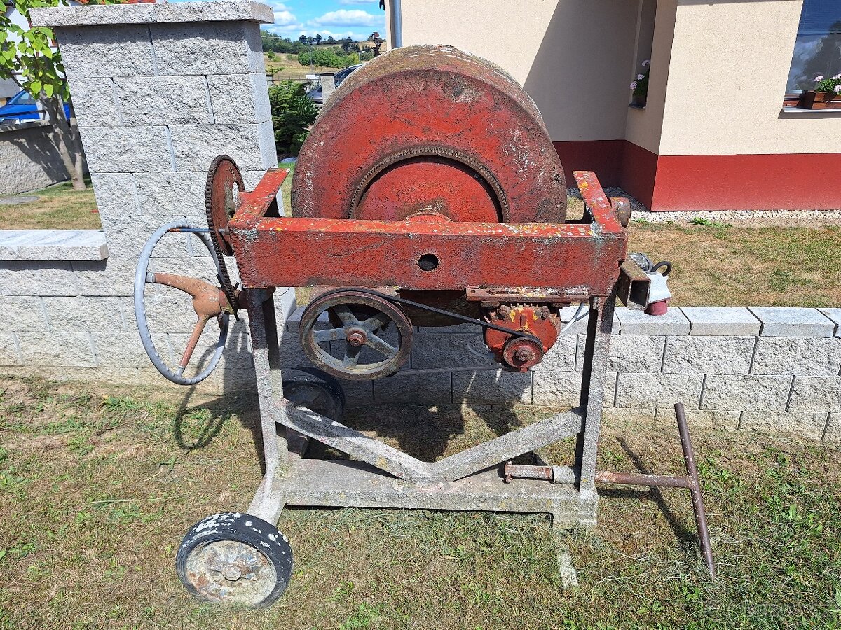 Stavební míchačka na 2,5 kolečka - 3