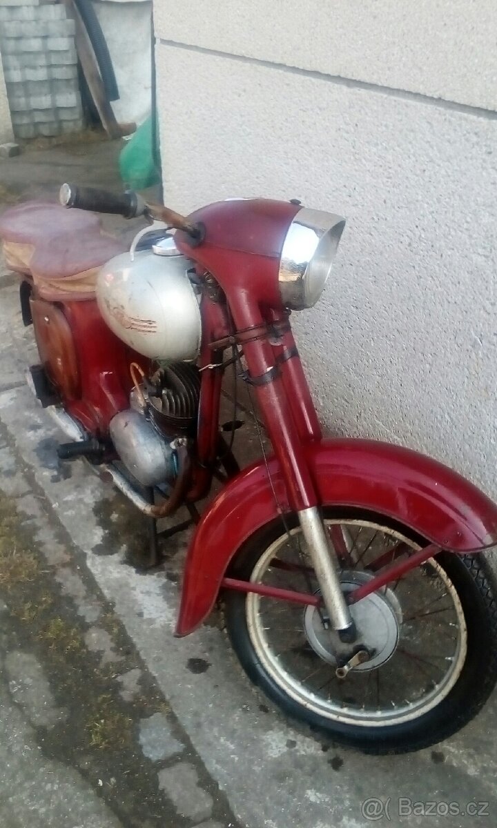 Jawa ČZ 150 typ 352. - 3
