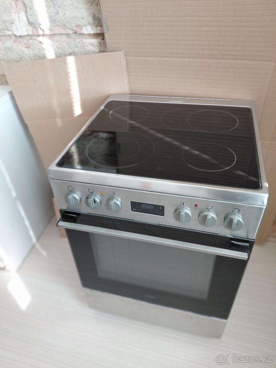 Sklokeramiký sporák - 3