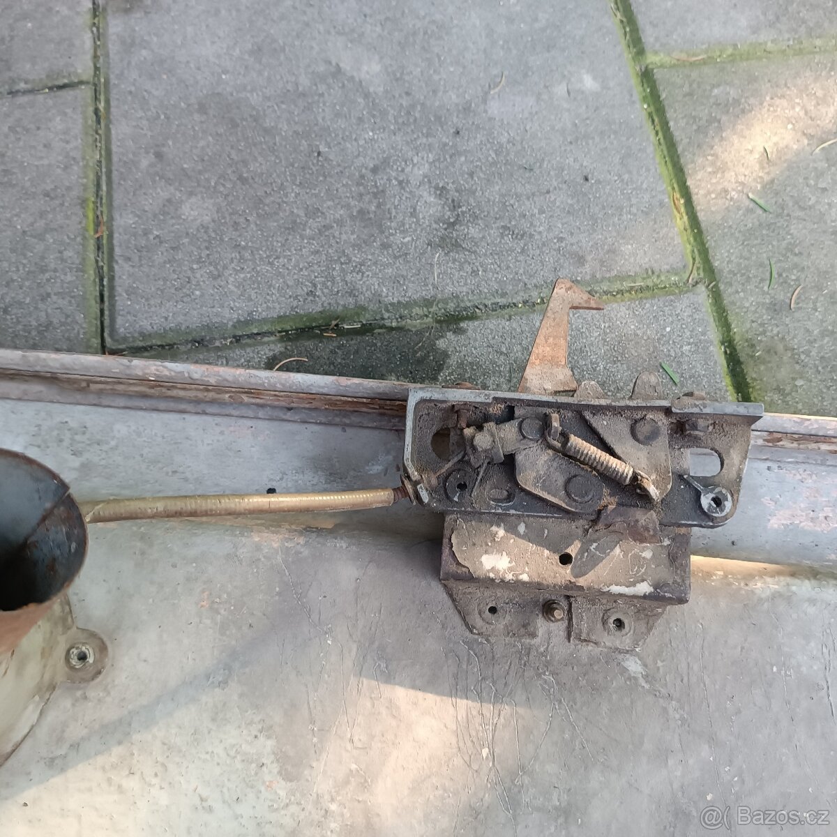 Trabant 601 přední maska - 3