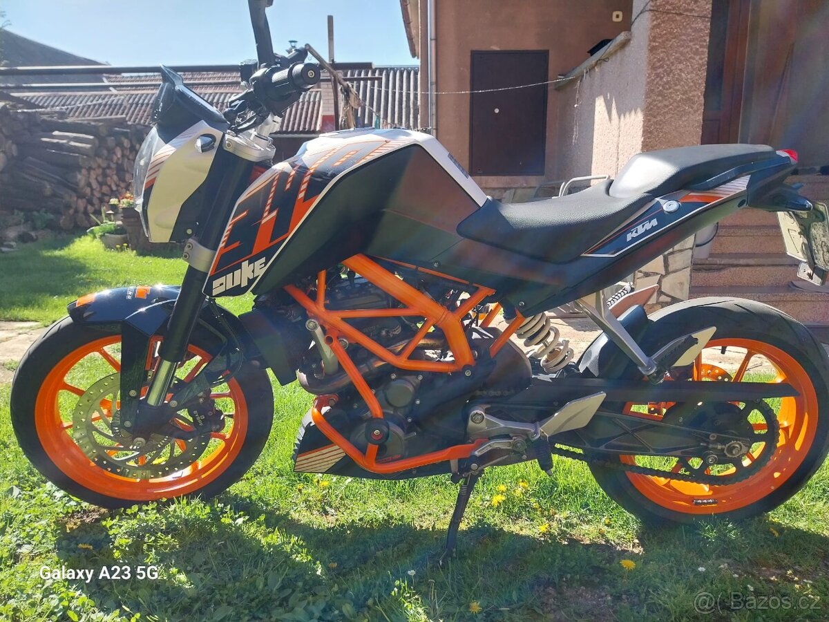 KTM DUKE 390 - 3