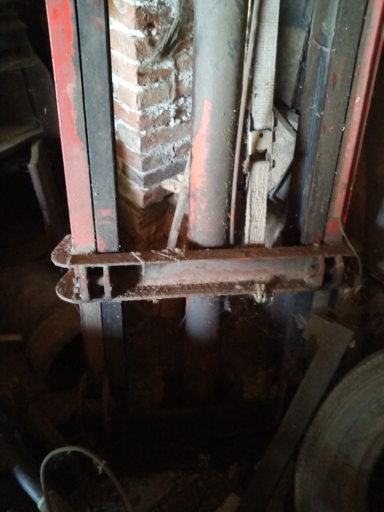 Vysokozdvižné zařízení DESTA - 3