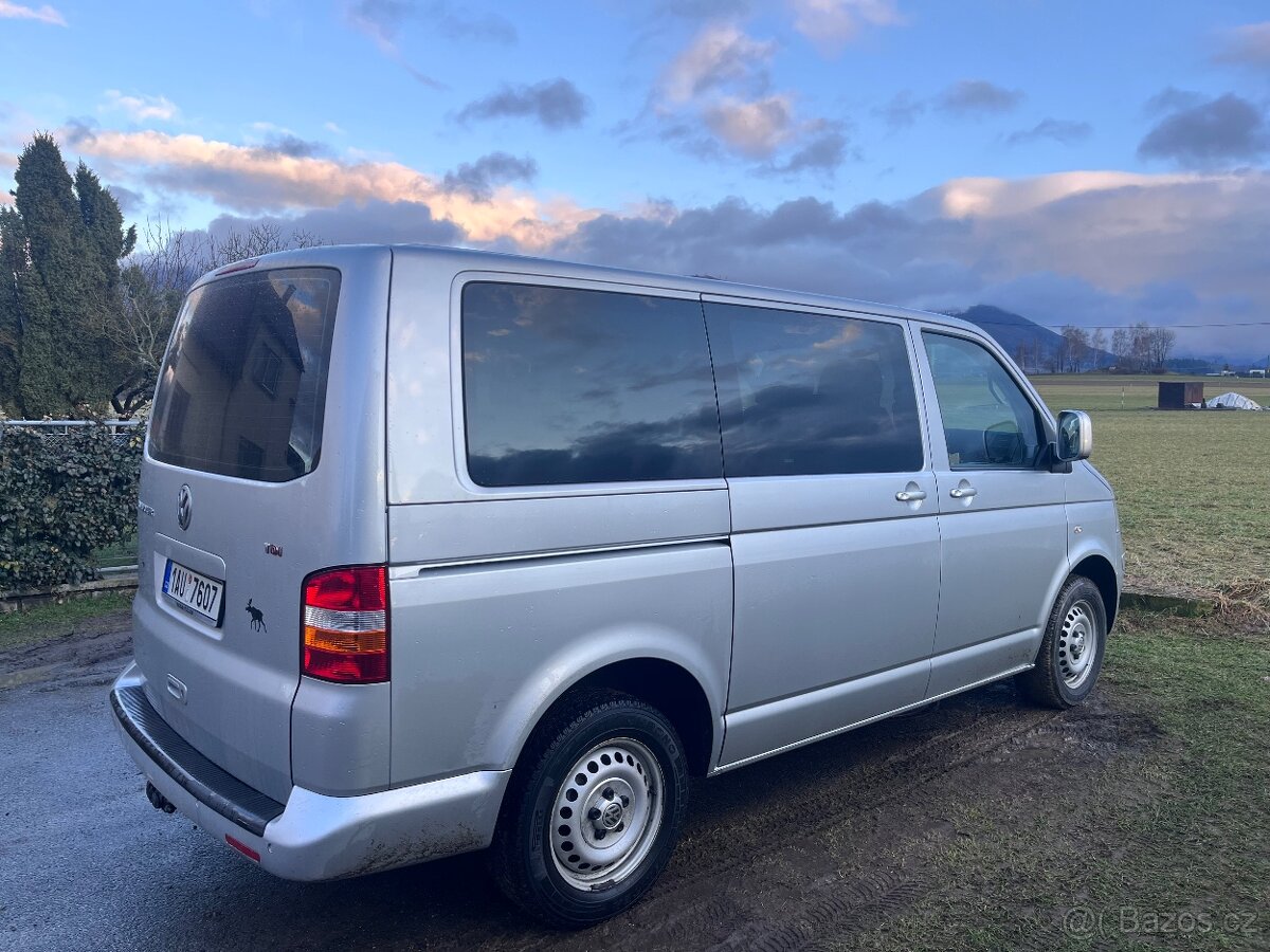 VW Transporter T5 - 3