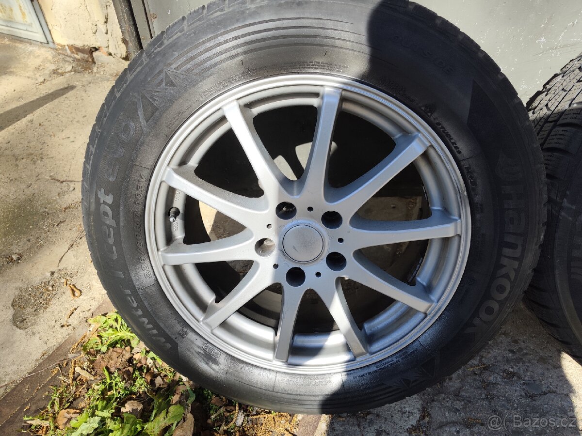 P: 5x114 R17 225/60 r17 - 3