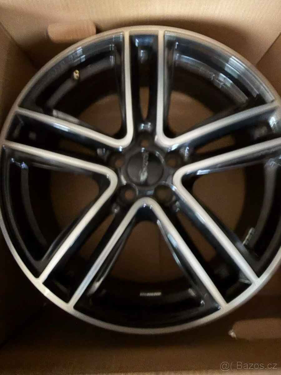 5x100r18 Škoda Kamiq, Scala - 3