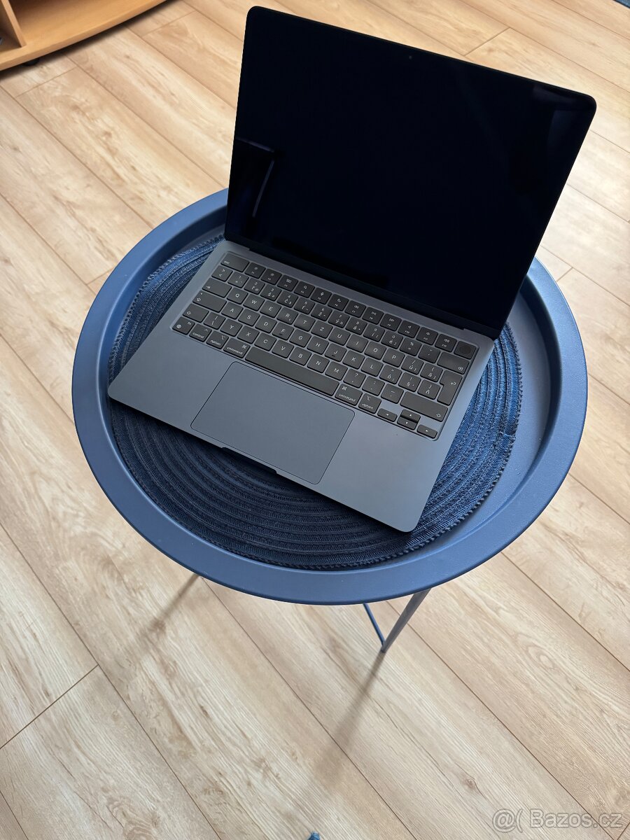 MacBook Air M3 13.6" 2024 - 3