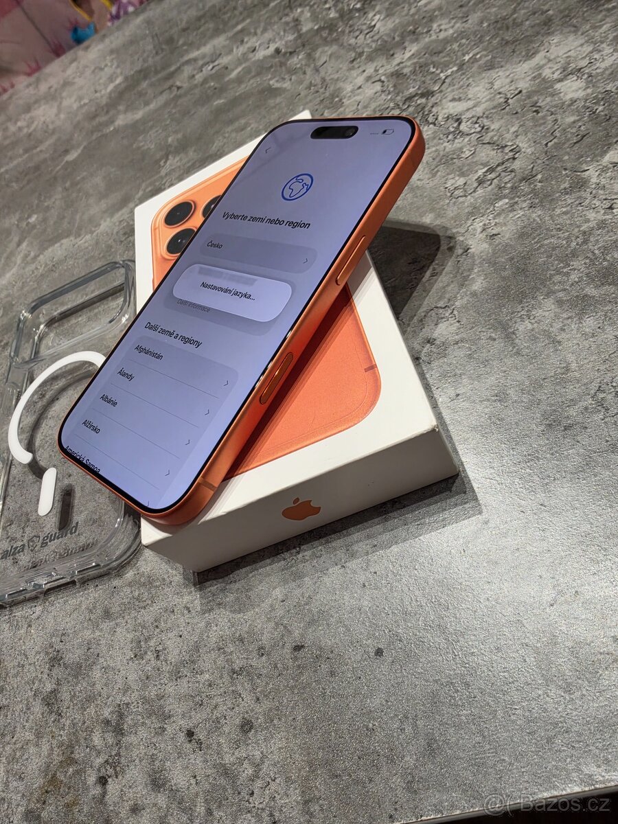 Apple Iphone 17 Pro 256GB , COSMIC ORANGE - 3