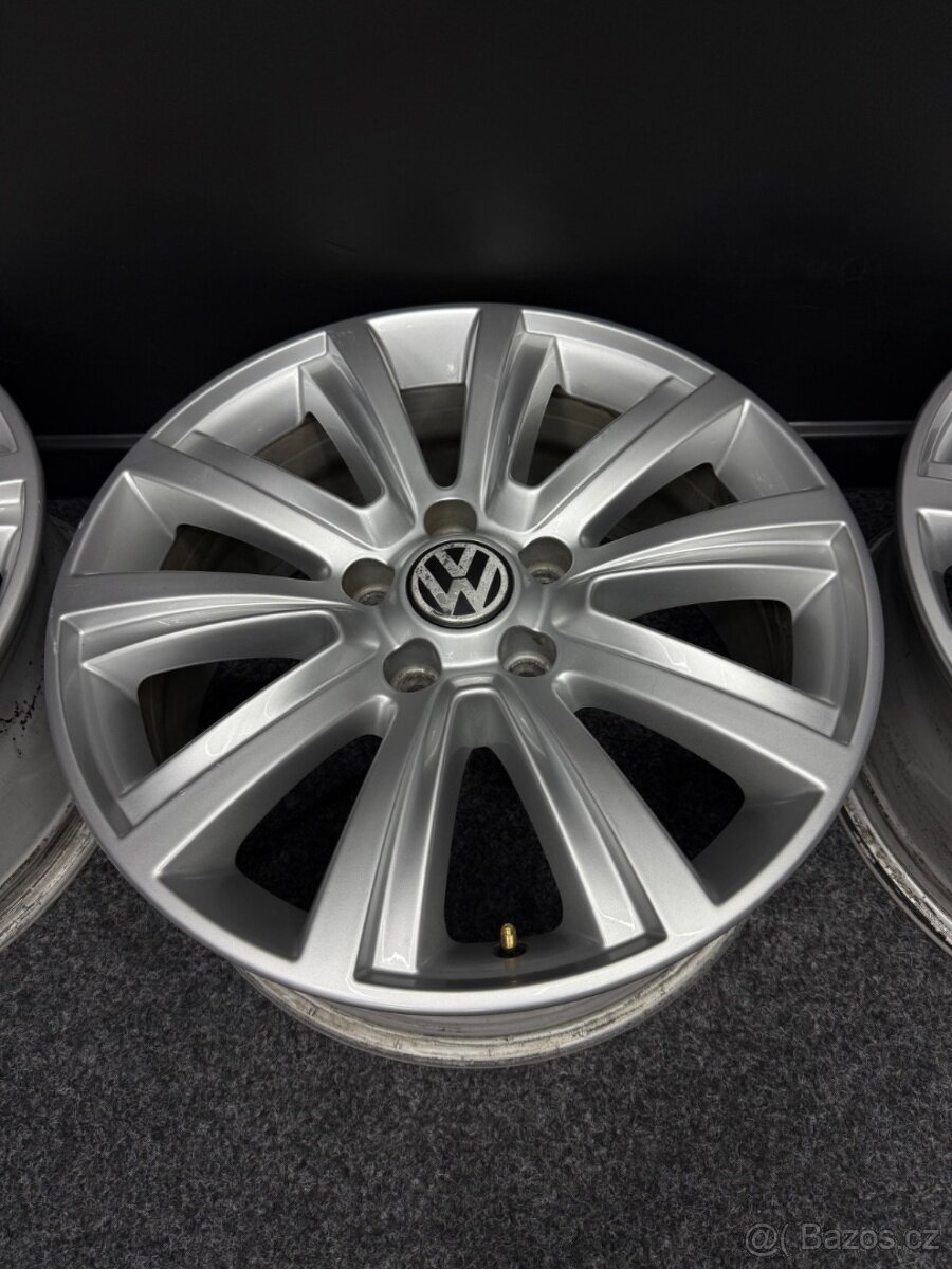 Alu VW AMAROK 5x120 18” 2H0601025AH