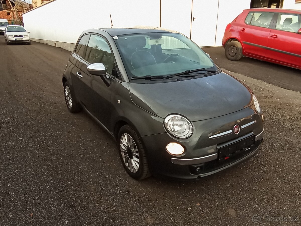 Fiat 500 1,1 benzín ,panorama,2015 - 3